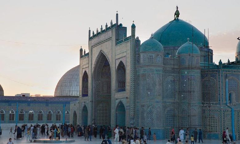 طالبان مانع برگزاری مراسم رسمی نوروز و برافراشتن جهنده در مزار شریف شدند 1 پس از ۲۰ سال اولین نوروز بدون مراسم رسمی و برافراشتن جهنده در مزار شریف سپری شد۱
