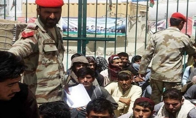 کمیسون حقوق بشر: اخراج پناهجویان افغانستان از پاکستان فاجعه بار است 1 n00260734 b