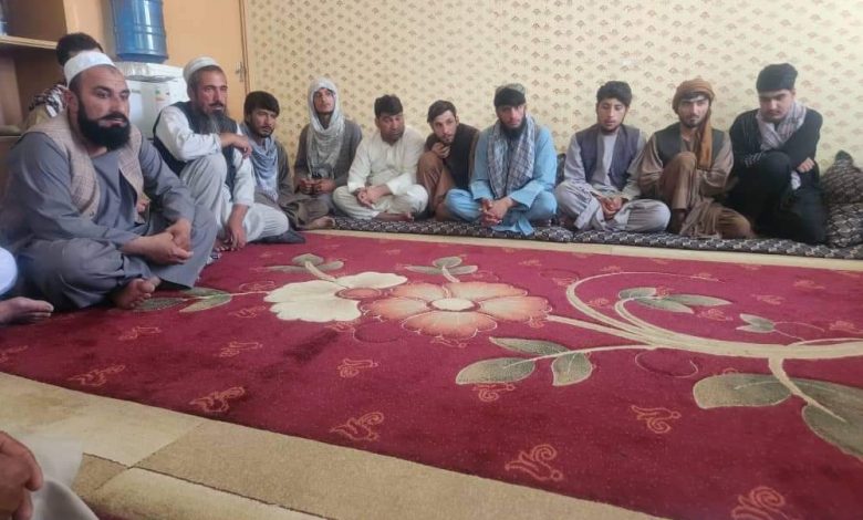 امر به معروف طالبان دها دوکاندار را در شهر مزارشریف بازداشت کرده اند 1 FB IMG 1691178432981
