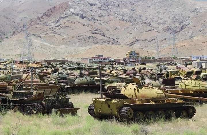 تاراج"موزه جهاد و مقاومت"؛ گروه طالبان انتقال تانکهای به جا مانده از"قشون سرخ شوروی"در پشته سرخ جبلالسراج را آغاز کردند 1 FB IMG 1697433085636