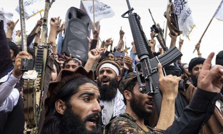بازخوانی تفکر طالبان؛ آیا جنگ علیه گروه طالبان مشروع است؟ 1 Taliban Aniversary display GettyImages 1242524345 1