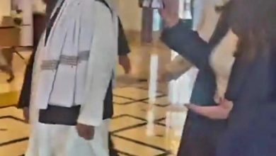 فرار ذبیح الله مجاهد از پرسش زنان خبرنگار در مورد حقوق زنان و مشروعیت داخلی این گروه 7 Screenshot 20240630 125251 X