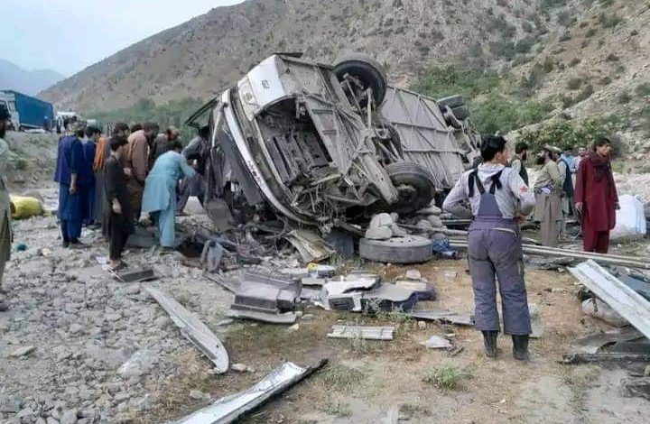 رویداد ترافیکی خونین در بغلان؛ ۱۷ کشته و ۲۴ زخمی بر جا گذاشت 1 FB IMG 1721108268683