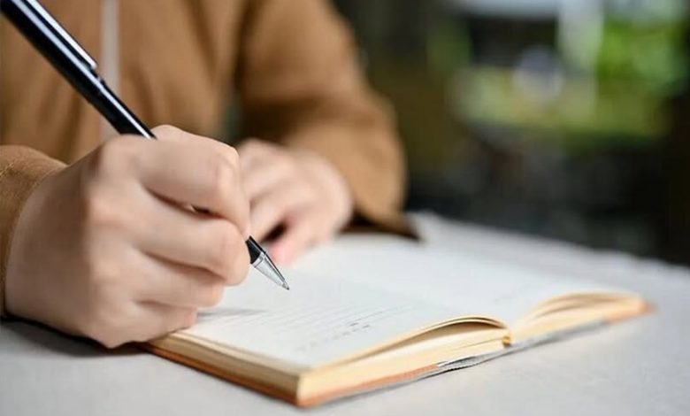برای نویسنده شدن چگونه کتابها را بخوانیم؟ 1 468909957 8726084244113732 4116765848433391600 n