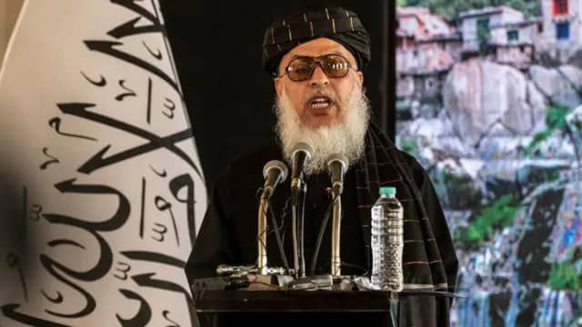 شیر محمد عباس ستانکزی:هیچ بهانهای برای بستن دروازه علم و دانش به روی دختران وجود ندارد! 1 IMG 20250123 WA0003